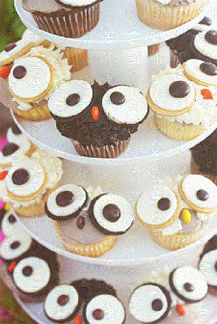 owl baby shower cupcakes