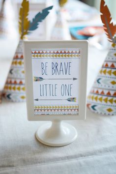 picture of be brave little one baby shower wall art